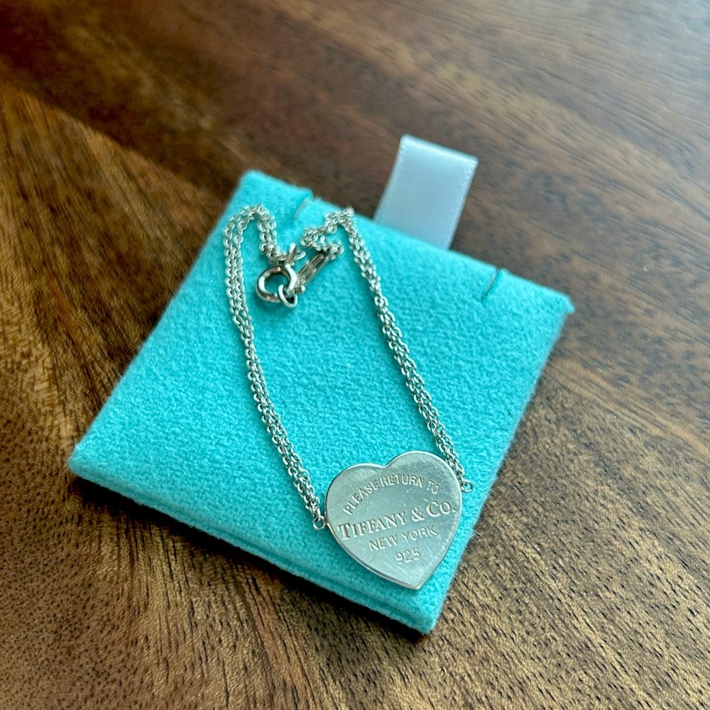 AUTHENTIC Tiffany & Co. bracelet